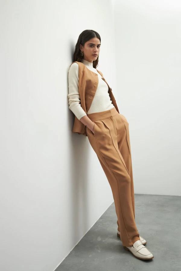 PANTALÓN BAUDIN Almendra