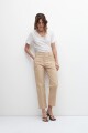 Pantalón con bordado en contraste beige