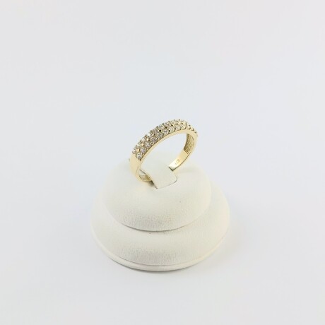 Anillo medio infinito doble con circonias en 4 puntas de oro 9 ktes. Anillo medio infinito doble con circonias en 4 puntas de oro 9 ktes.