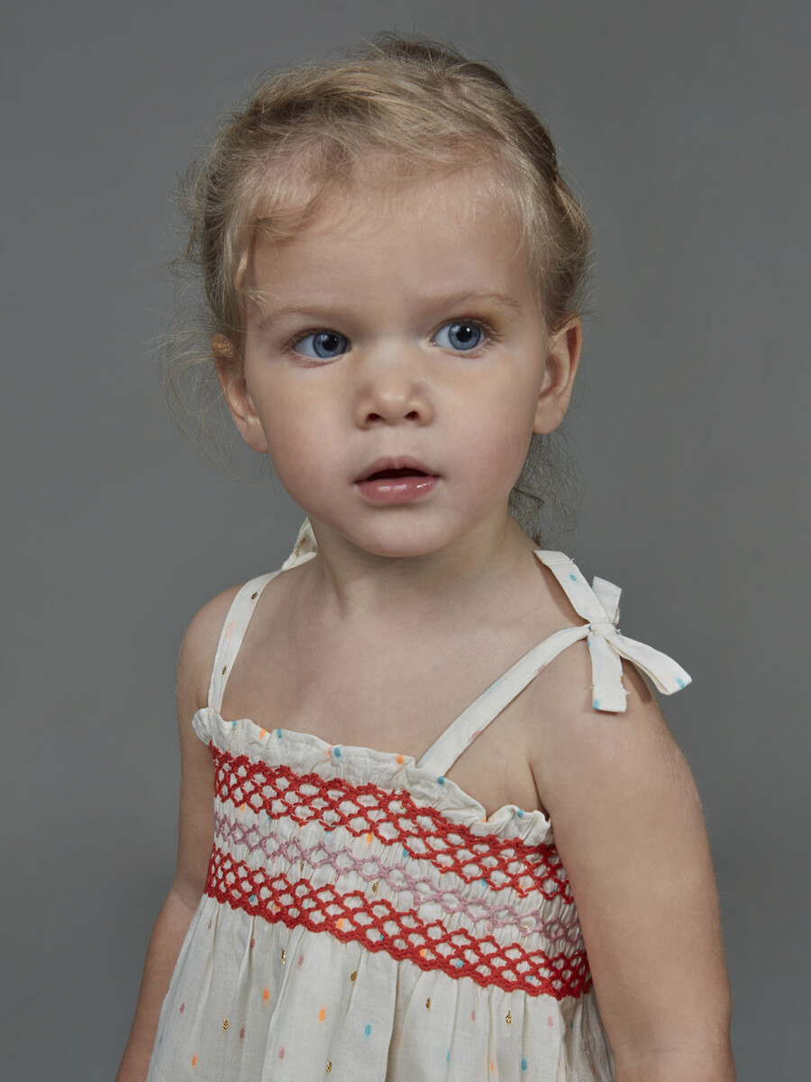 Vestido De Tirantes Con Nido De Abeja Blanco Roto