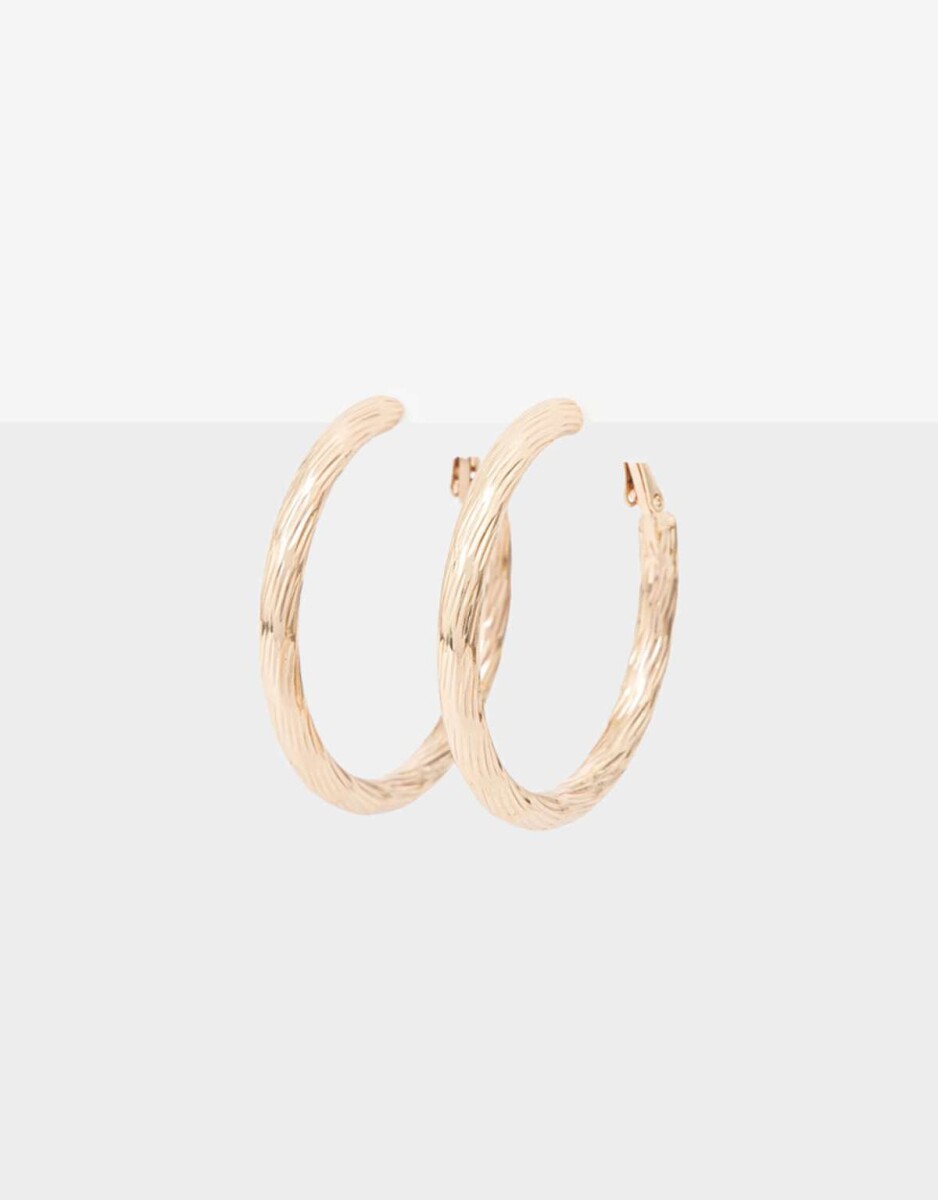 Aros Argollas Metal Bold - Dorado 