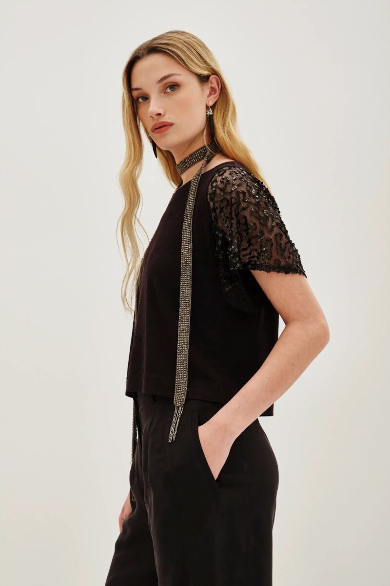 Remera Sky Negro