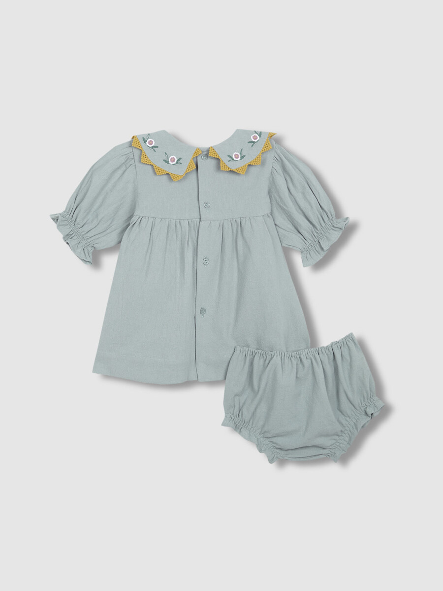 Vestido Con Cuellos Pico Bordados Azul