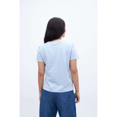 Remera Anette Celeste