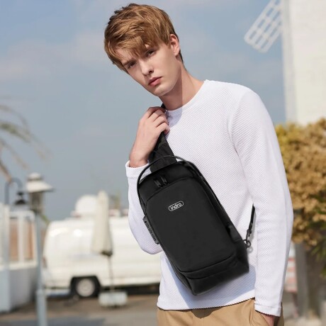 Bolso Morral Antirrobo Impermeable con Candado TSA Indra Negro