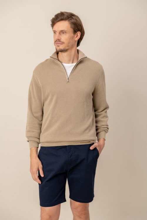Sweater medio cierre Beige