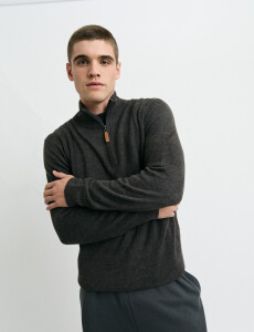 470415 REMERA HARRINGTON LABEL Gris Oscuro Melange