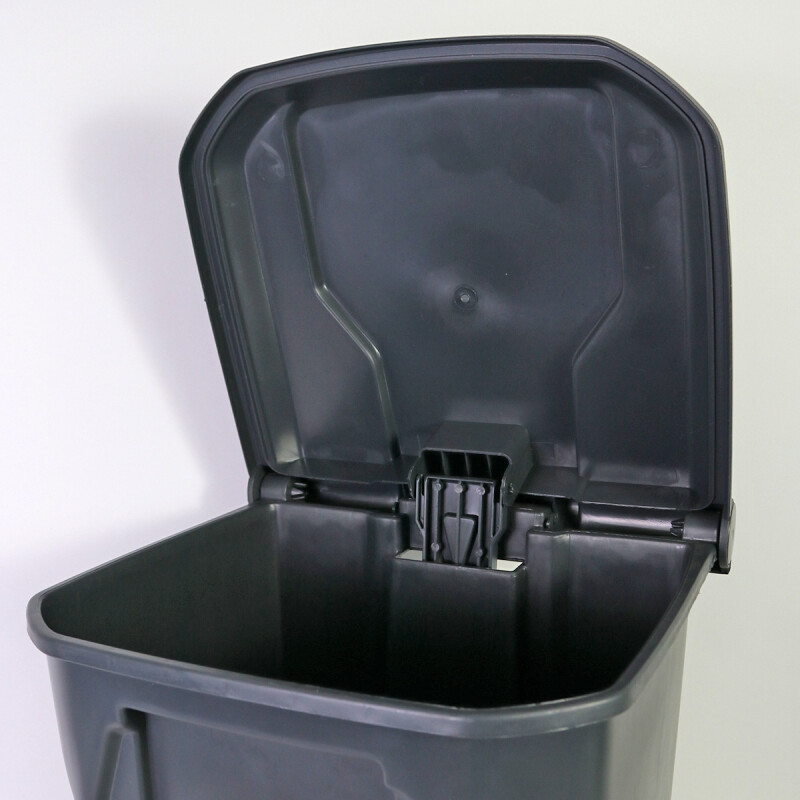 BASURERO PLAST NEGRO C/PEDAL 47.5X41.5X68.5CM Unica