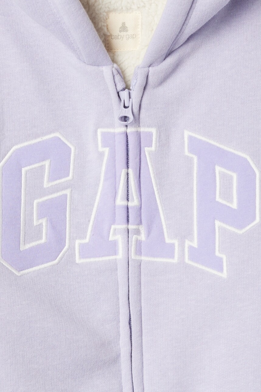 Astronauta Con Corderito Logo Gap Bebé Cosmic Sky Purple 15-3