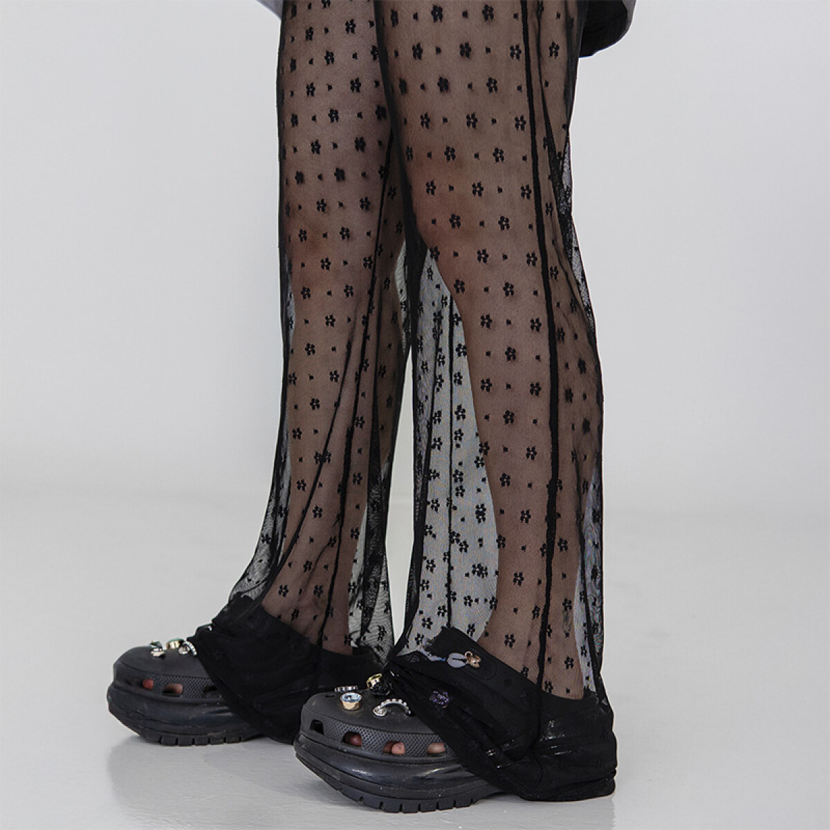 Pantalón Pulau Encaje Flares - Negro 