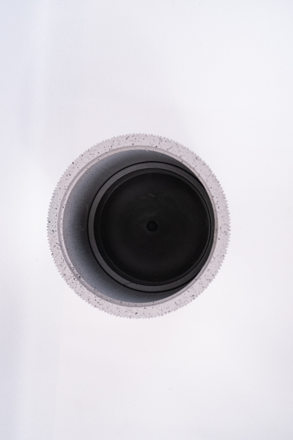 Maceta Loi Color Unico