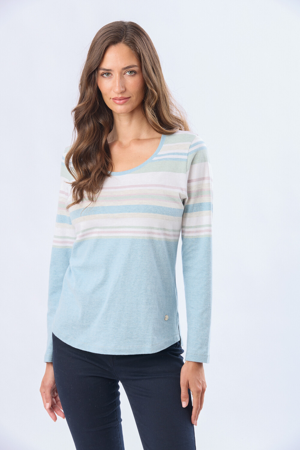 REMERA RAYADA DE ALGODÓN Pistacho