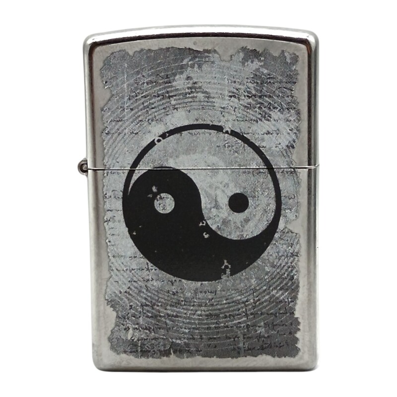 Encendedor ZIPPO 49772 Ying Yang Design - ZP497721 negrocombinado