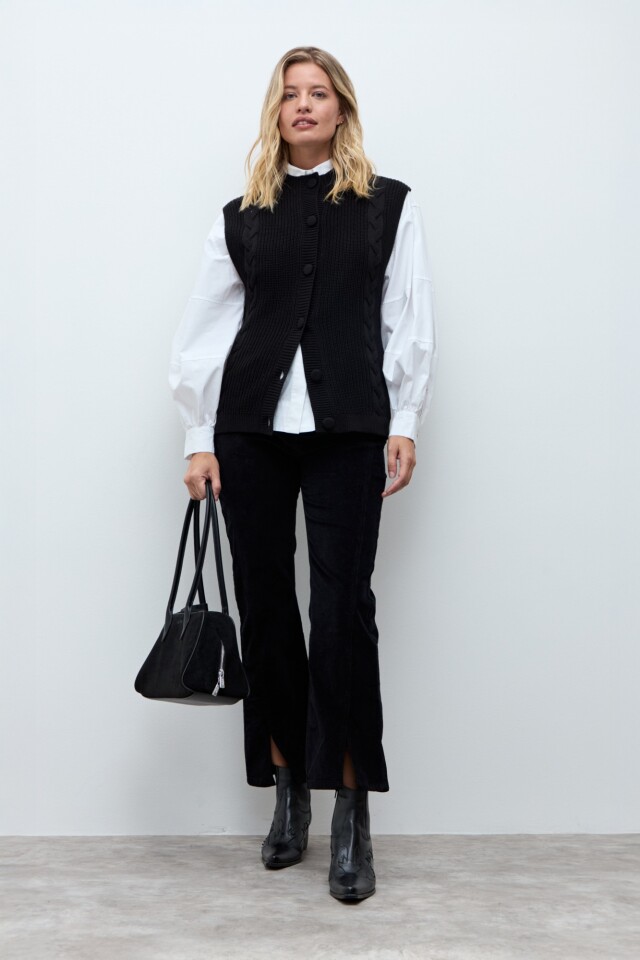 Chaleco tejido abotonado negro