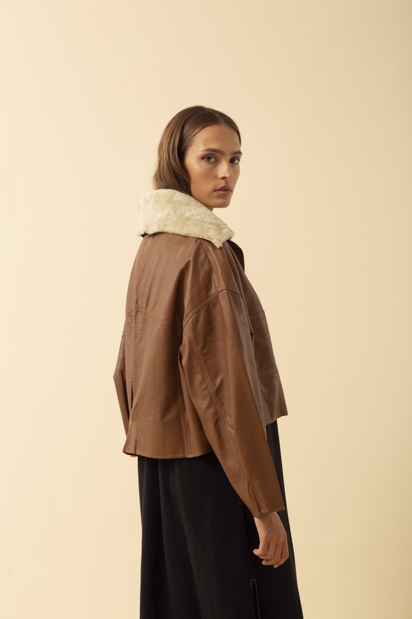 CAMPERA BRUMA COURO - Suela — Savia