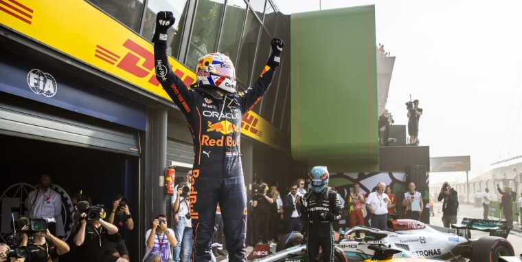 Red Bull Racing Celebra el Tricampeonato de Max Verstappen y el Título de Constructores en el Gran Premio de Japón 2023