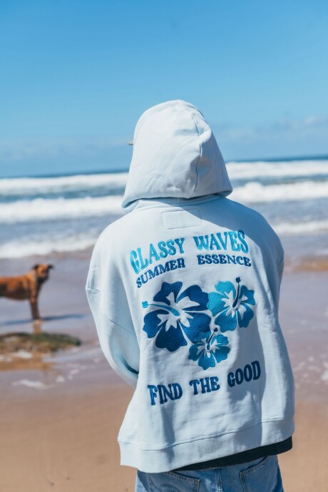 Hoodie Na Pali Bordado / Celeste U
