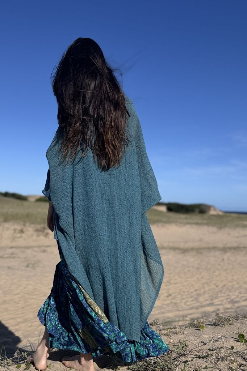 Capa fina de cañamo Azul petróleo