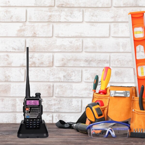 Handy Radio Transmisor Baofeng Bf-uv-5re Dual Band Uhf Vhf Bandas De Frecuencia 400-480 Mhz Color Negro Handy Radio Transmisor Baofeng Bf-uv-5re Dual Band Uhf Vhf Bandas De Frecuencia 400-480 Mhz Color Negro