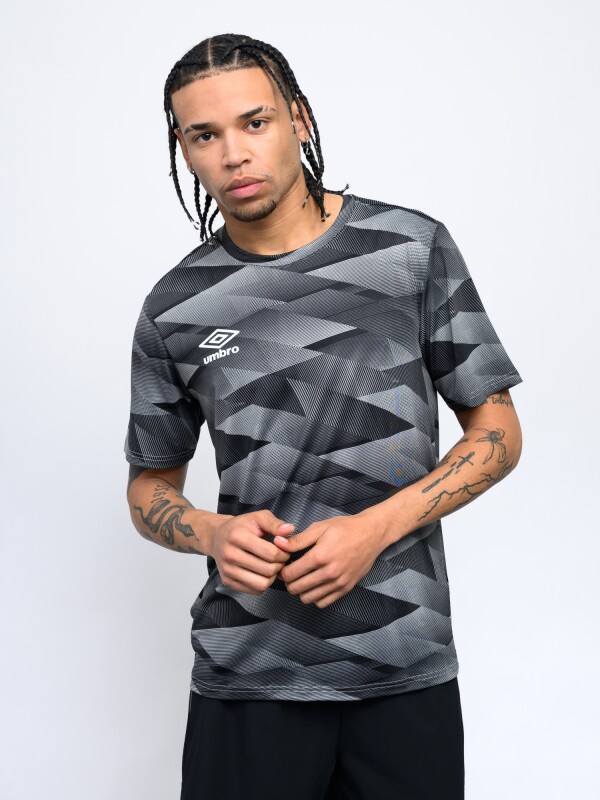 REMERA MADS Umbro Hombre 529