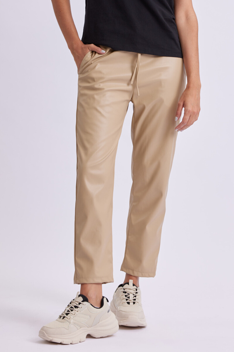 Pantalón pu Beige