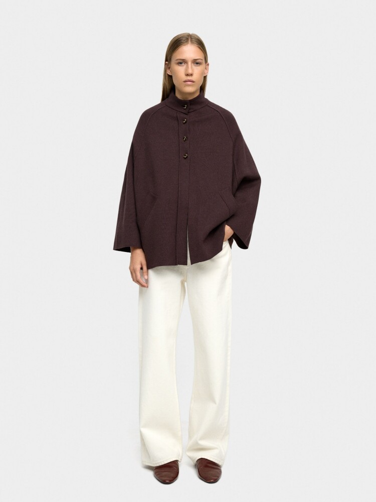 Poncho De Punto Con Cuello Alto marron