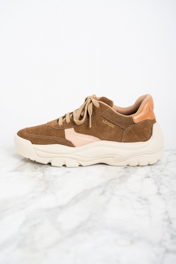 Zapatilla Cuero Combinada Camel