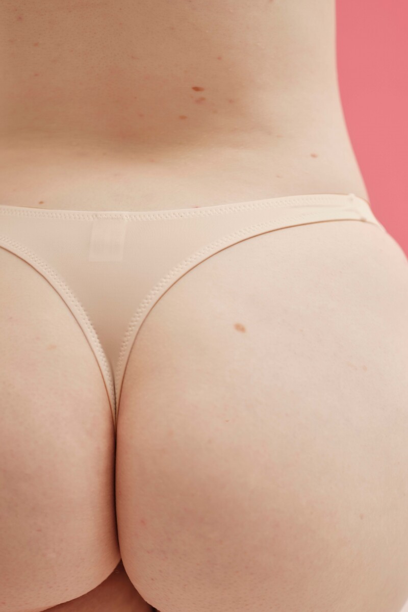 Pantie Vera Less ECO – Corte less ligero que realza tu silueta. Tostado