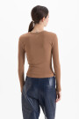 REMERA KENDALL Camel