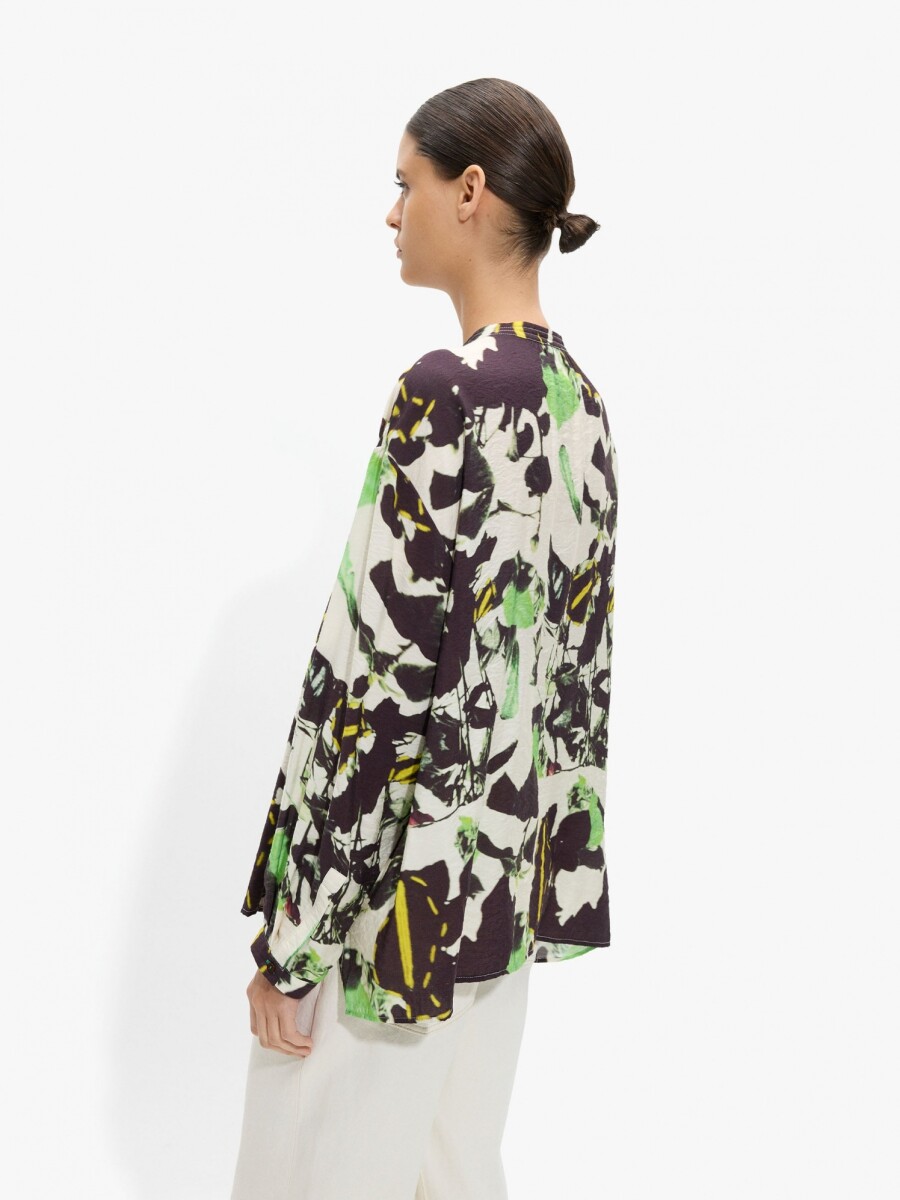 Blusa Fluida Estampada multicolor