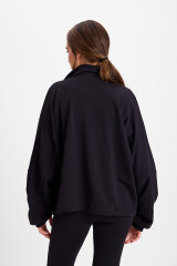 Campera Travel Negro