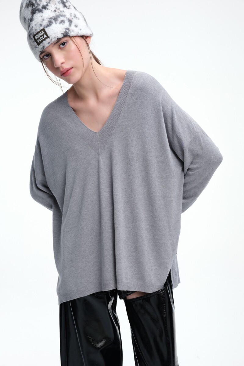 SWEATER ESCOTE V Gris