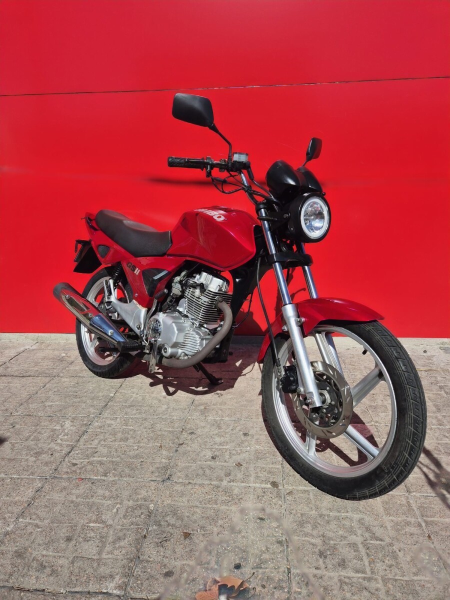 Yumbo GS200 III Usada - Reserva 