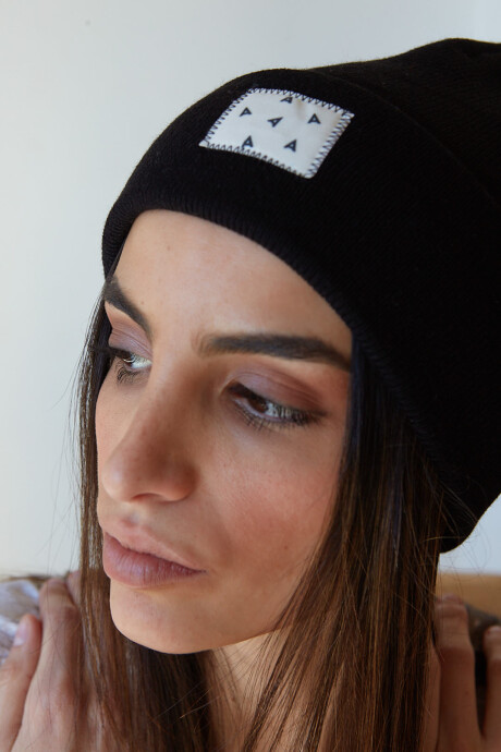 NEW BEANIE STRETCH BLACK