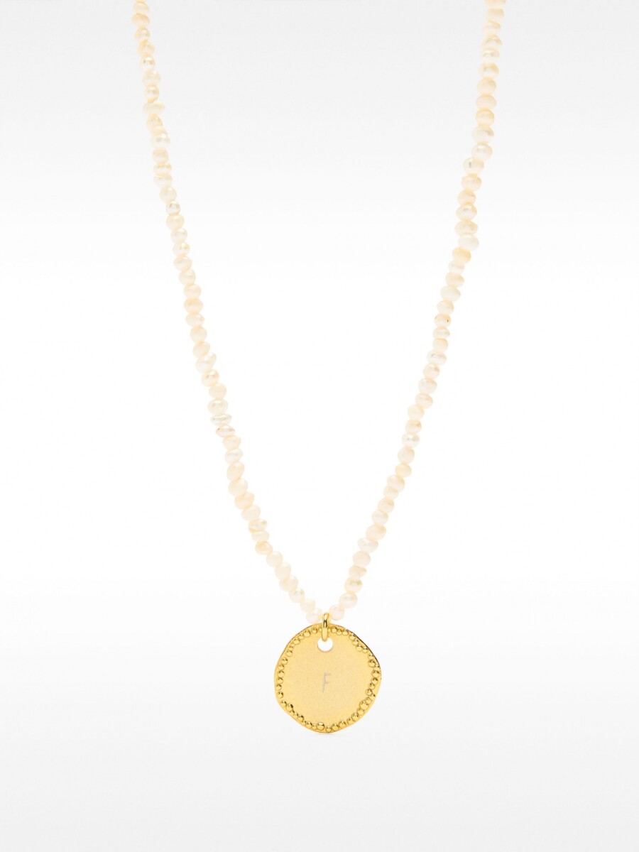 Collar De Perla De Agua Dulce Con Medalla - Plata De Ley 925 dorado