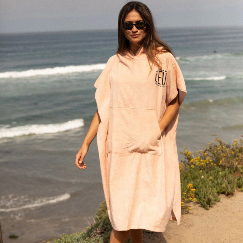 Poncho Leus Happy Hour Poncho Leus Happy Hour