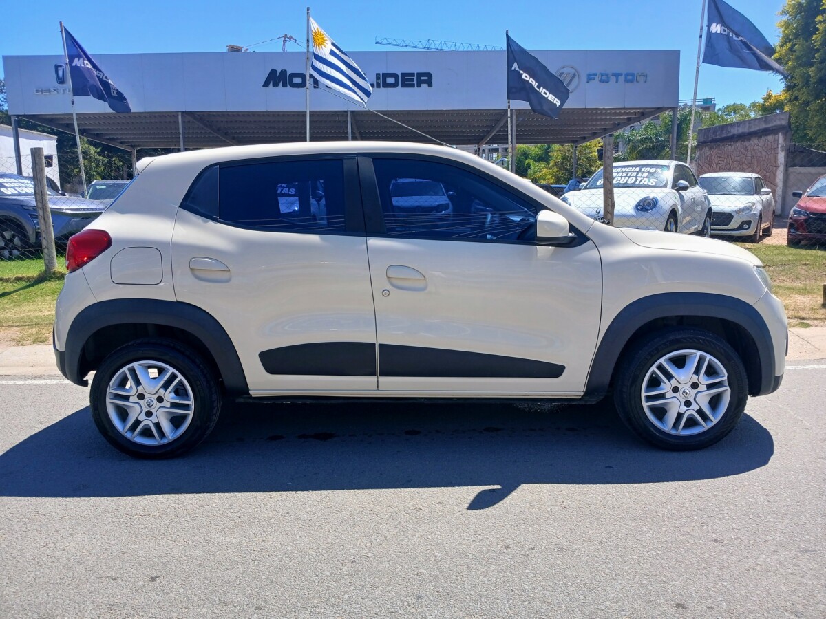 Renault Kwid Intense EXCELENTE ESTADO! | Permuta / Financia Renault Kwid Intense EXCELENTE ESTADO! | Permuta / Financia