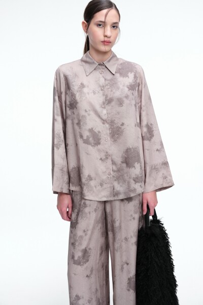 CAMISA OVER PRINT Gris