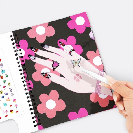 Kit Creativo Scratching de Uñas y Maquillaje Kit Creativo Scratching de Uñas y Maquillaje