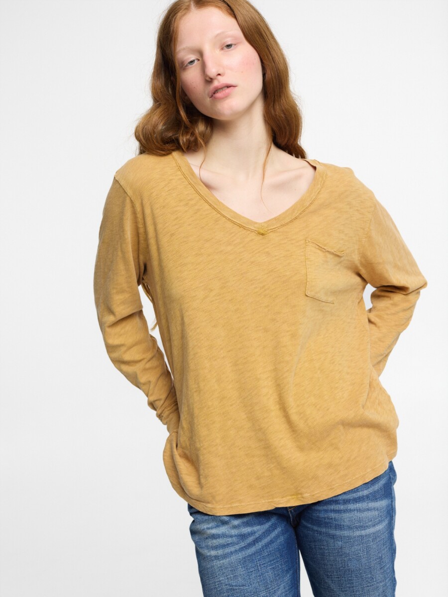 REMERA 