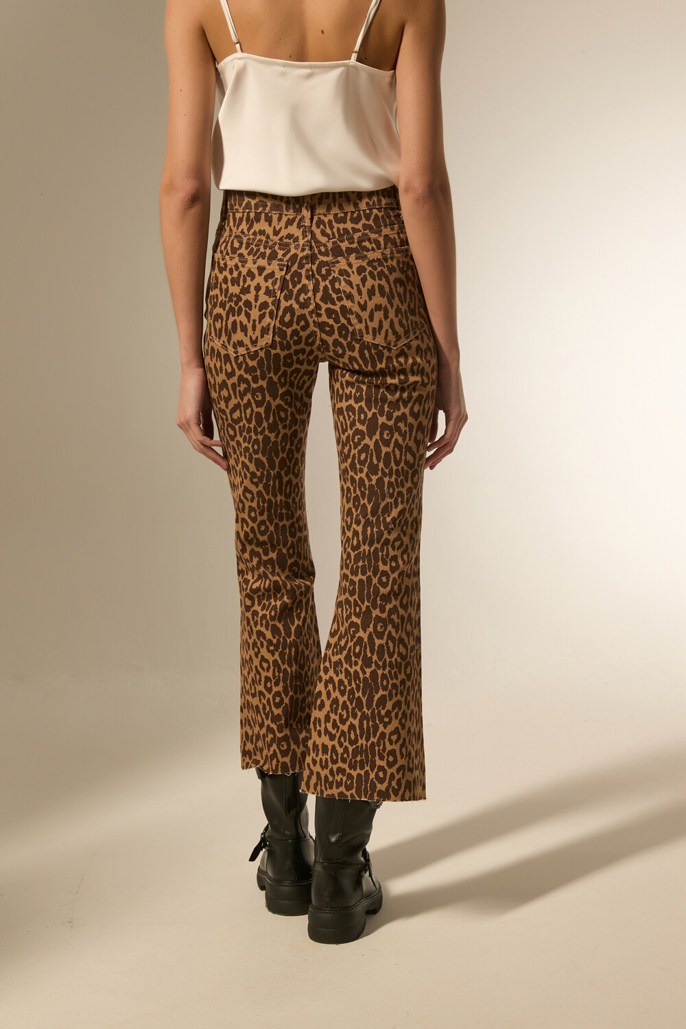 Pantalon Bishis Estampado 1