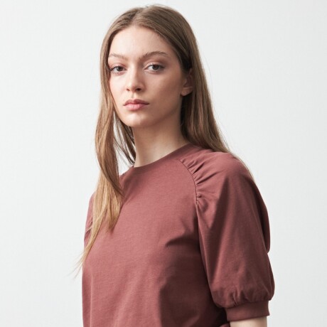 REMERA ORONJA Ladrillo