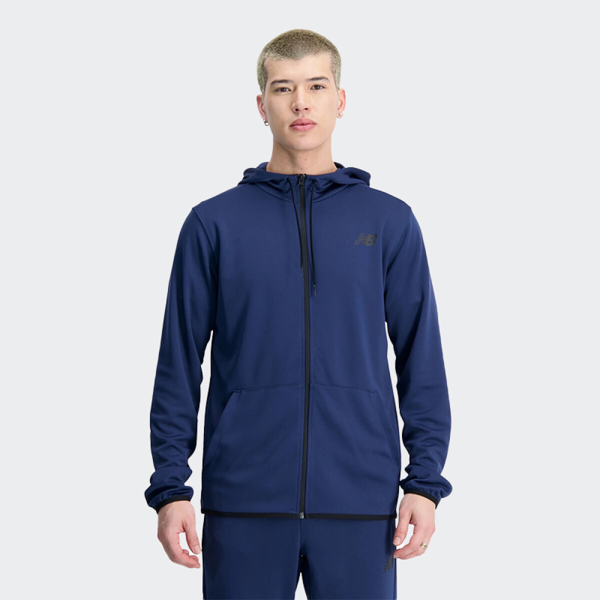 Campera New Balance Tenacity Knit - Azul 