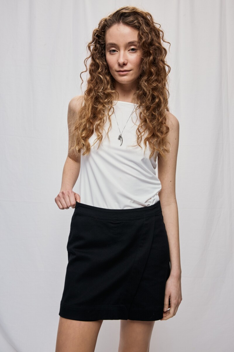 SHORT RUMA Negro
