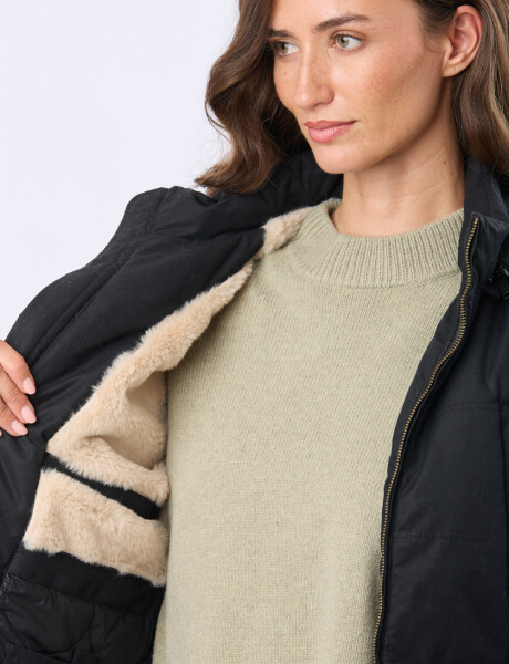 CAMPERA DE ABRIGO CON FORRO DE SHERPA Negro