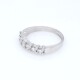 Anillo medio sin fin en oro 18k blanco y brillantes Anillo medio sin fin en oro 18k blanco y brillantes