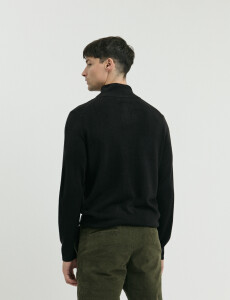 470415 REMERA HARRINGTON LABEL Negro