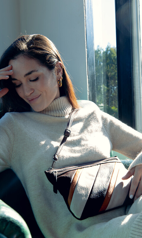 SOBRE MORRAL CALI NEGRO BLANCO Y SUELA