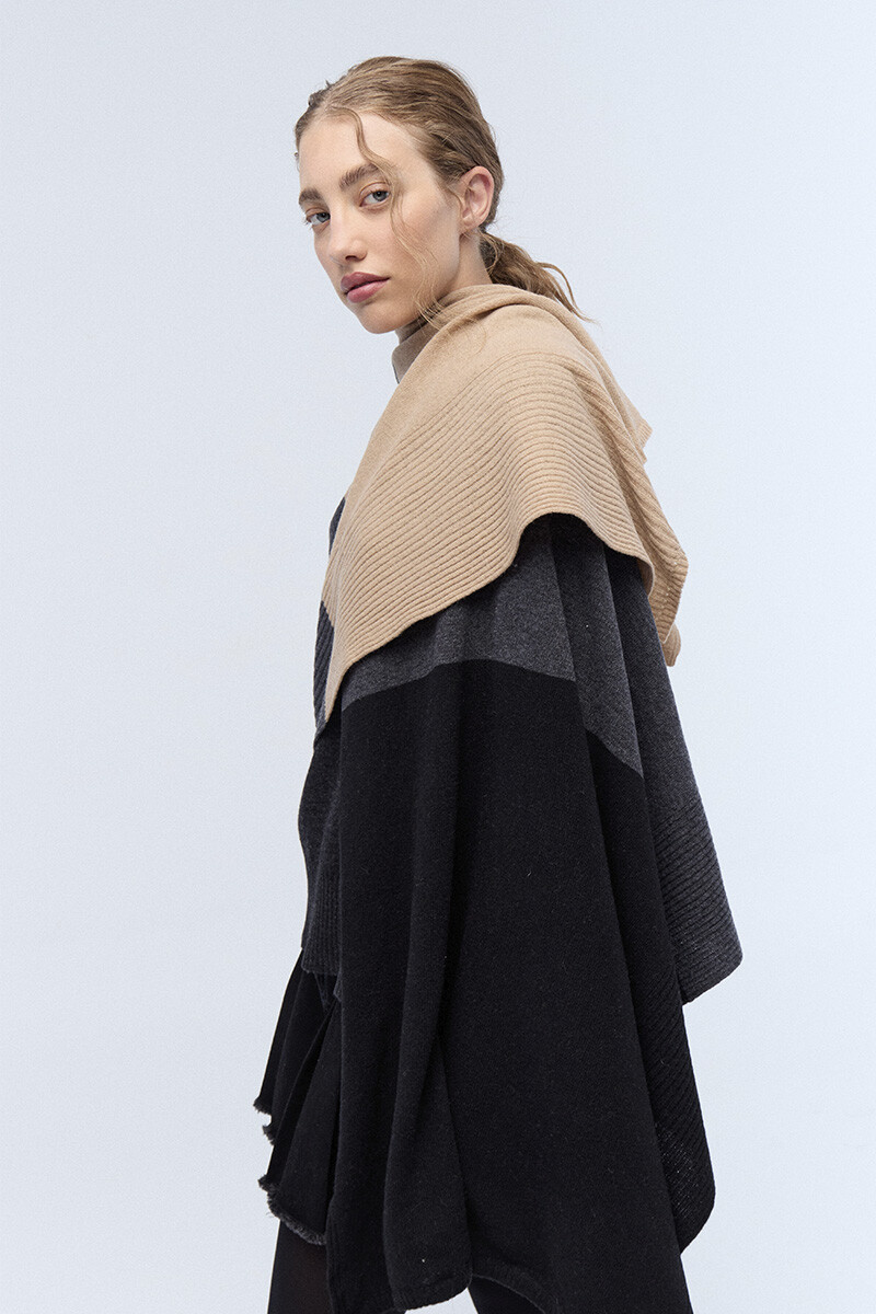 Ruana York Charcoal