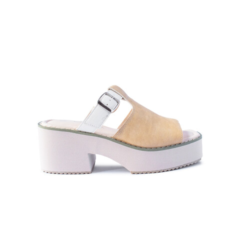 Sandalia de dama Osada Beige/White